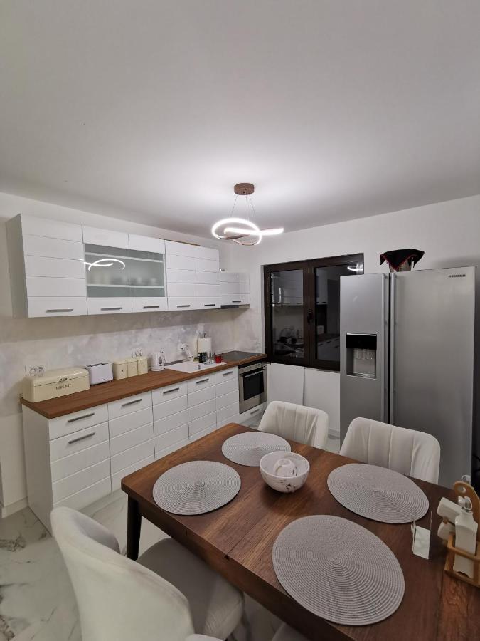 Excellent Time Apartman Belgrád Kültér fotó