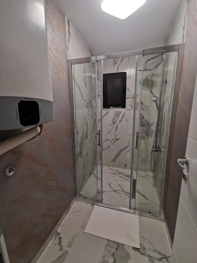 Excellent Time Apartman Belgrád Kültér fotó