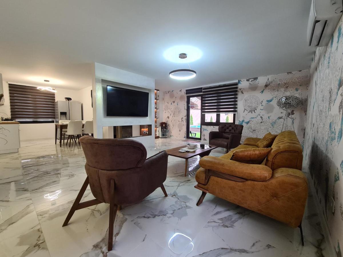 Excellent Time Apartman Belgrád Kültér fotó