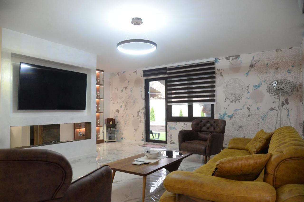 Excellent Time Apartman Belgrád Kültér fotó